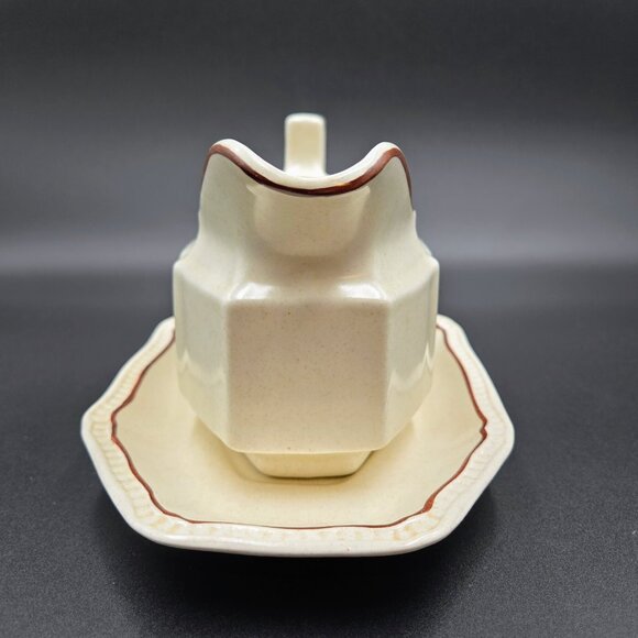 Kensington Gravy Boat With Tray Staffordshire England Ironstone Canterbury Cream - Picture 5 of 13